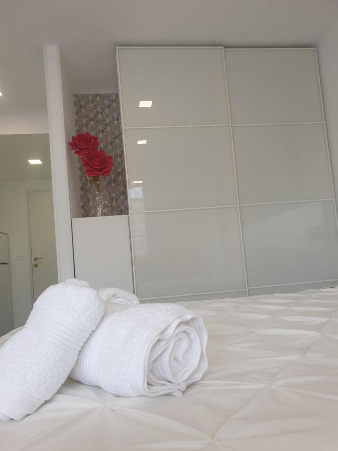 Estudio Amalfi Torre Del Mar Eksteriør billede